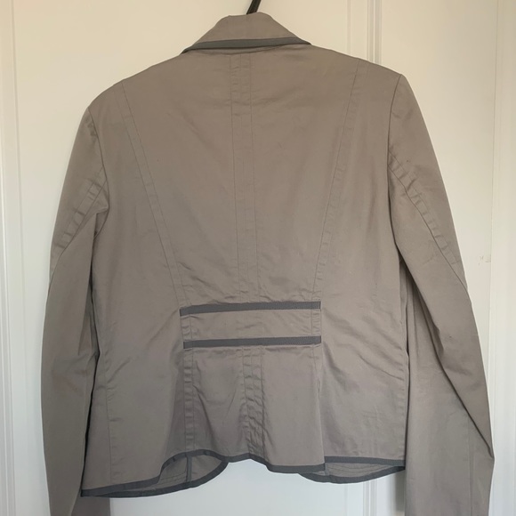 Jacket - Picture 3 of 5